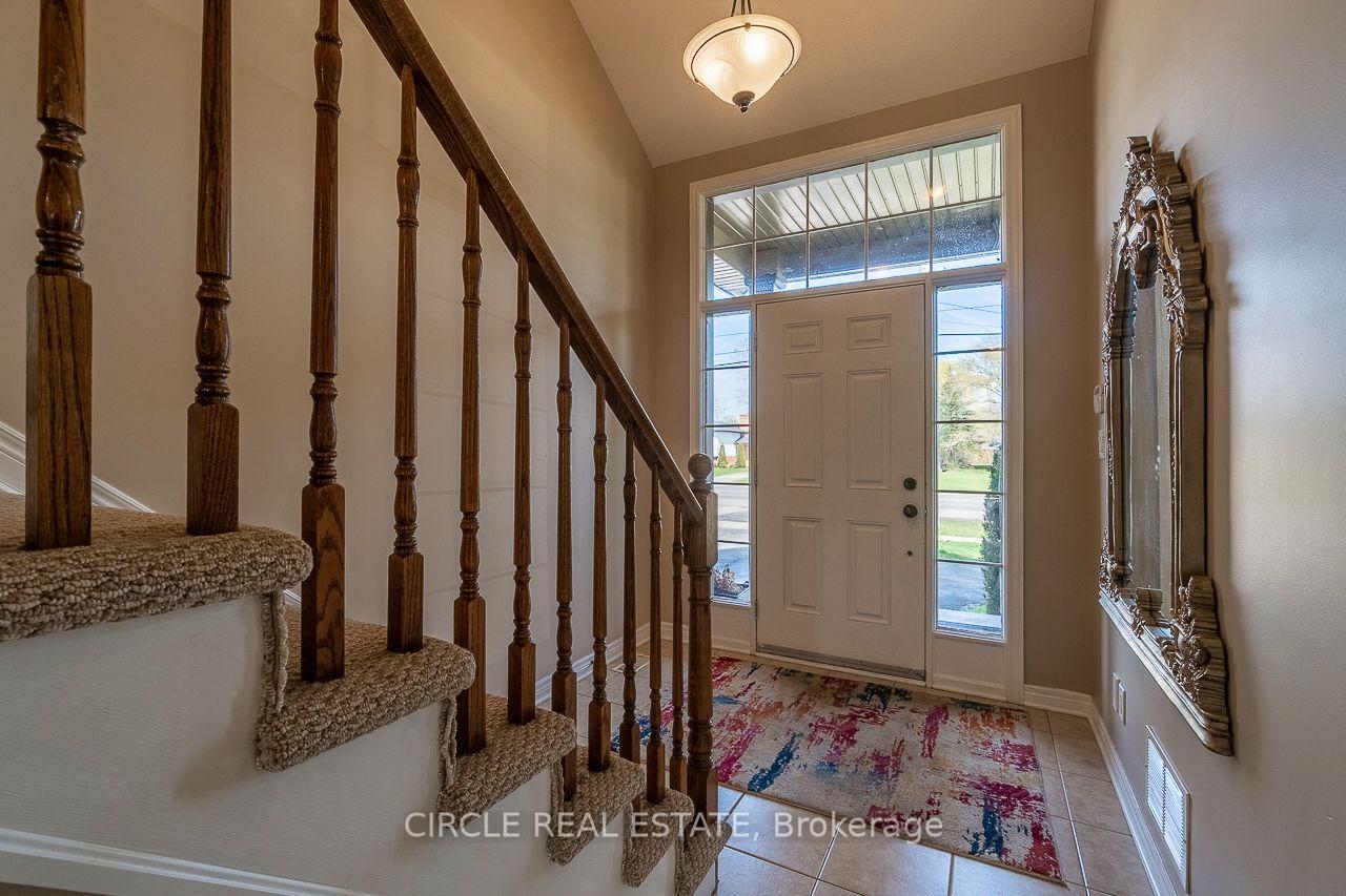 Photo 4 of 501 Gorham Road, Fort Erie, Ridgeway — HOMEH