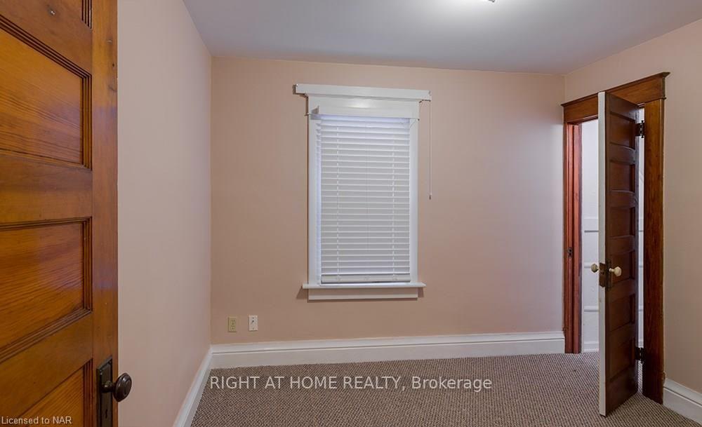 Photo 9 of 5266 Heywood Avenue, Niagara Falls, Cherrywood — HOMEH