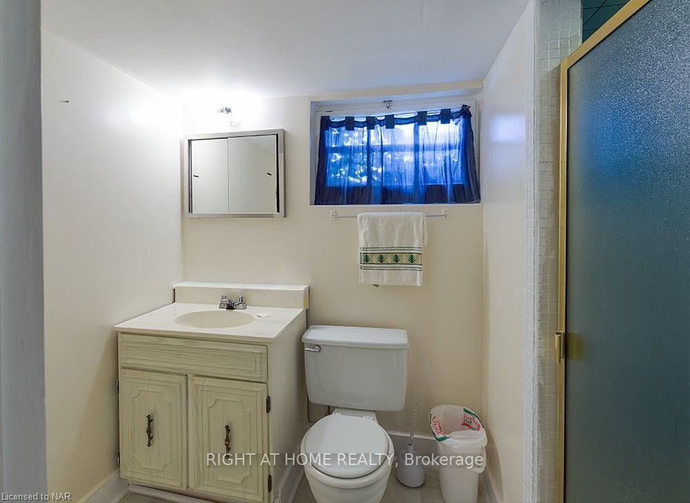 Photo 16 of 5266 Heywood Avenue, Niagara Falls, Cherrywood — HOMEH
