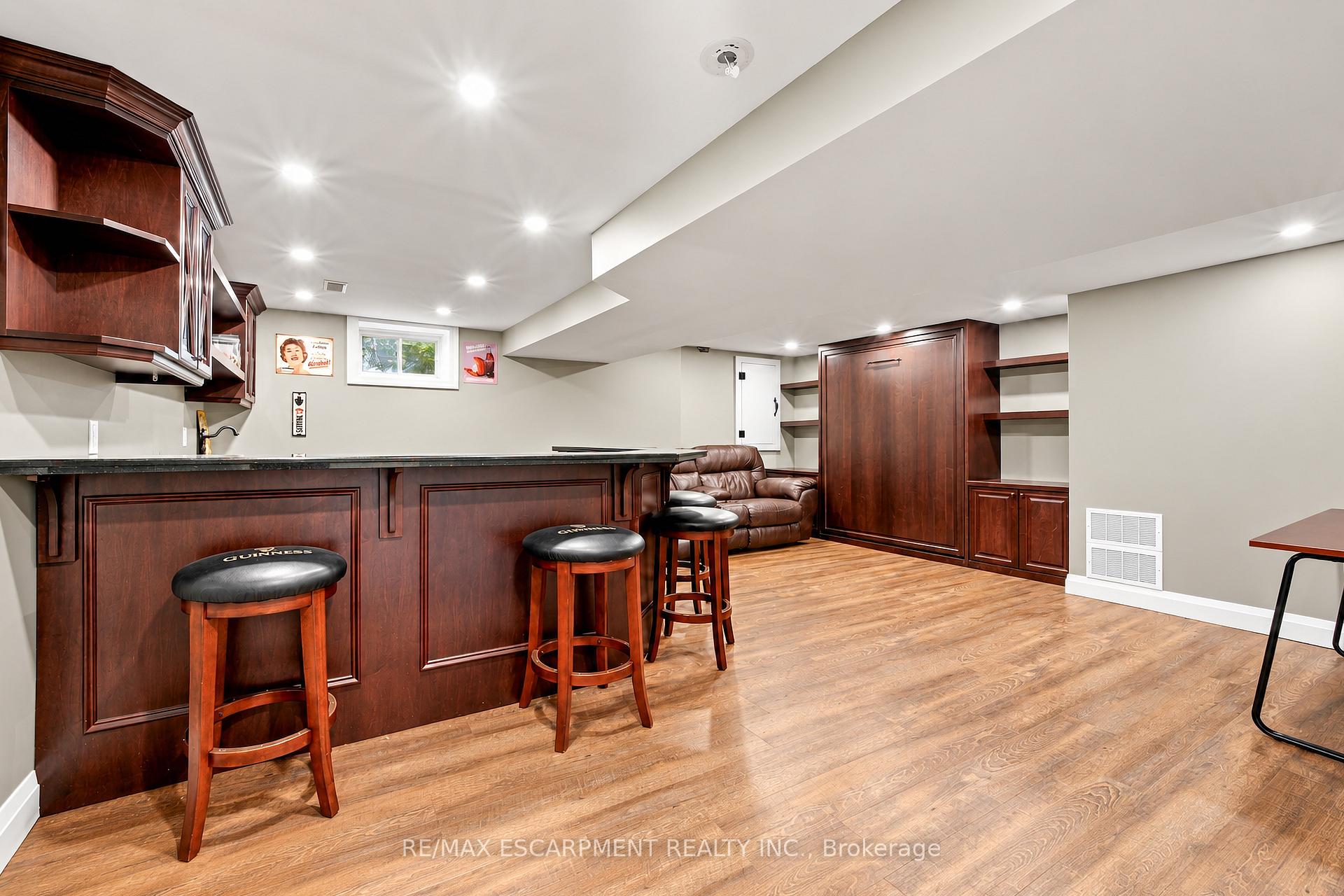 Photo 21 of 776 Acadia Drive, Hamilton, Rushdale — HOMEH
