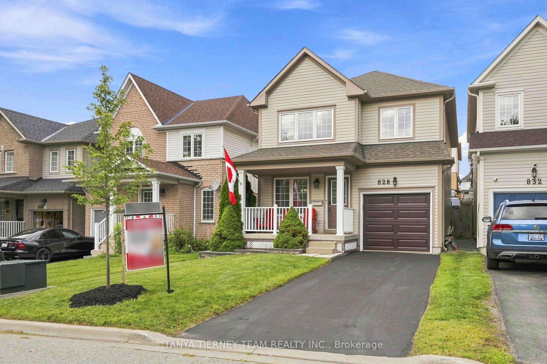 Photo of 828 Taggart Crescent
