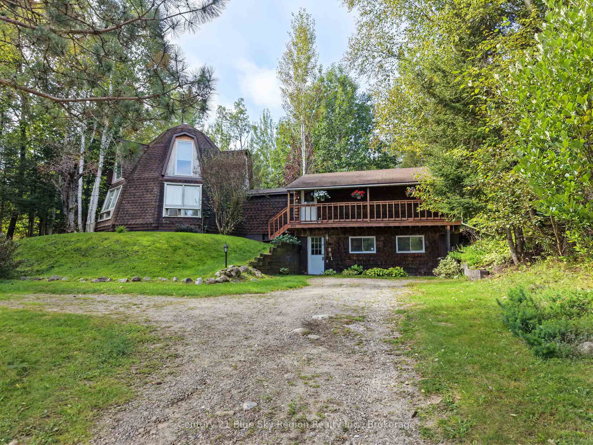 Photo 3 of 861 Pinecreek Road S, Callander — HOMEH