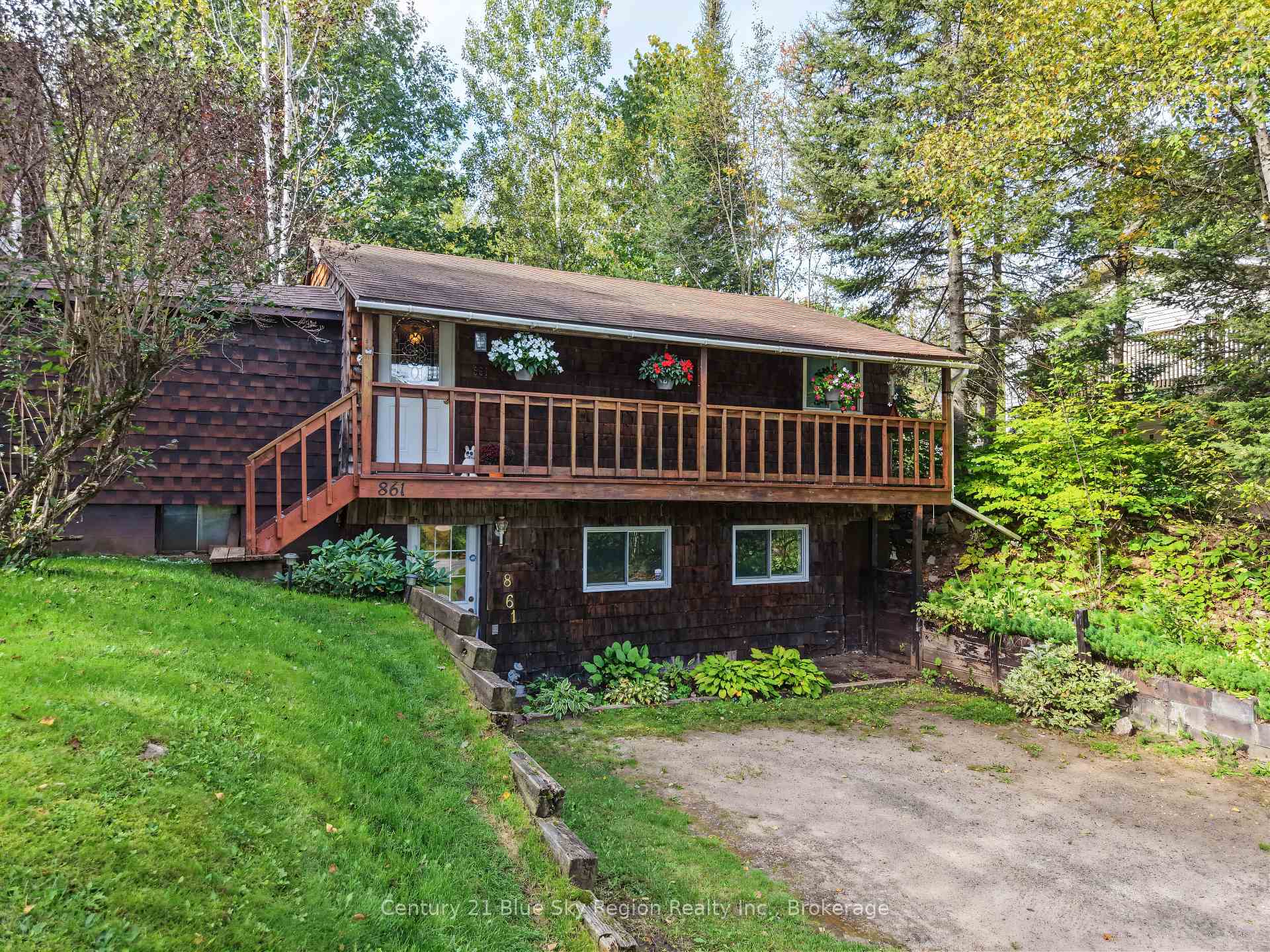 Photo 6 of 861 Pinecreek Road S, Callander — HOMEH