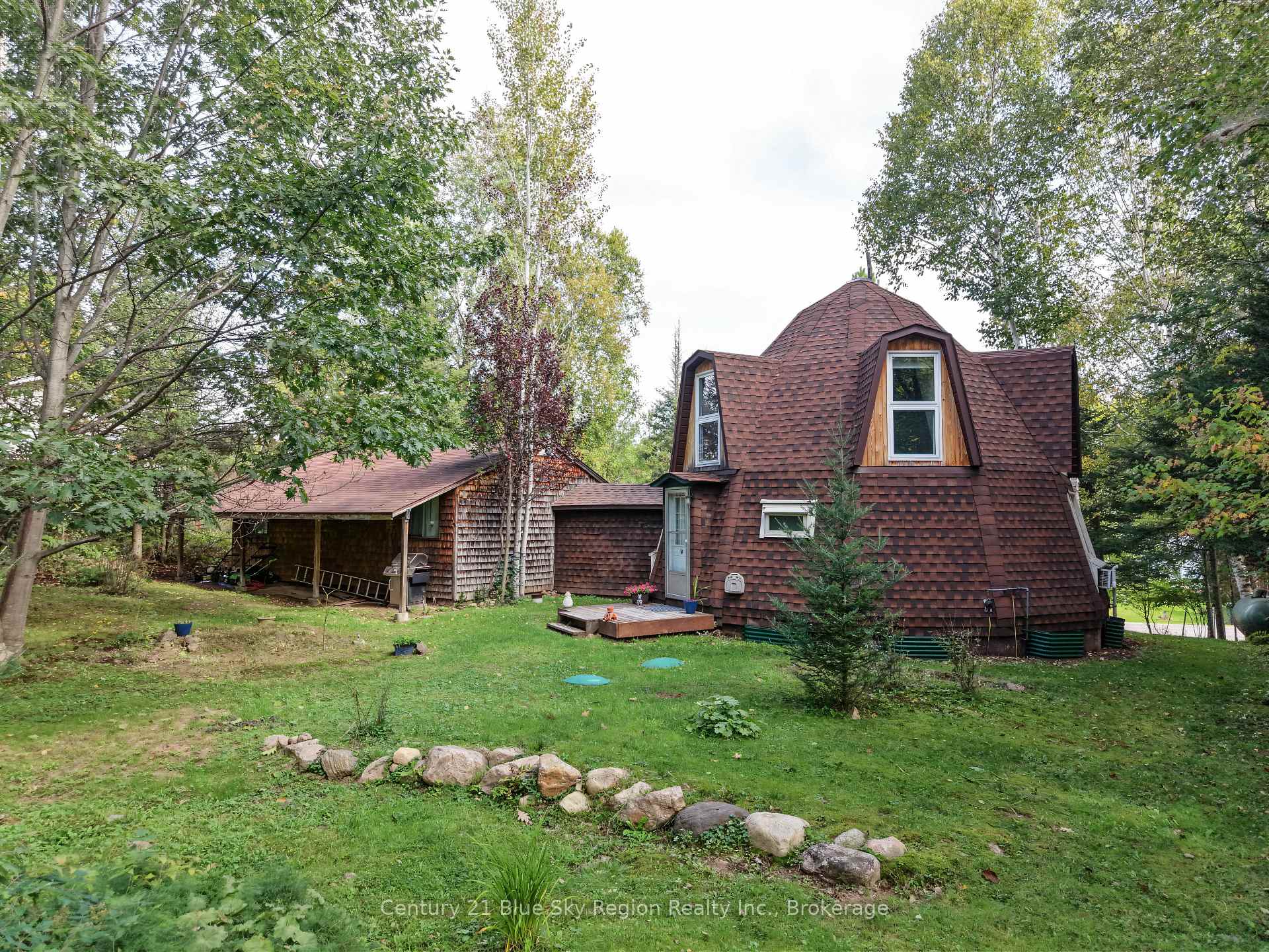 Photo 9 of 861 Pinecreek Road S, Callander — HOMEH