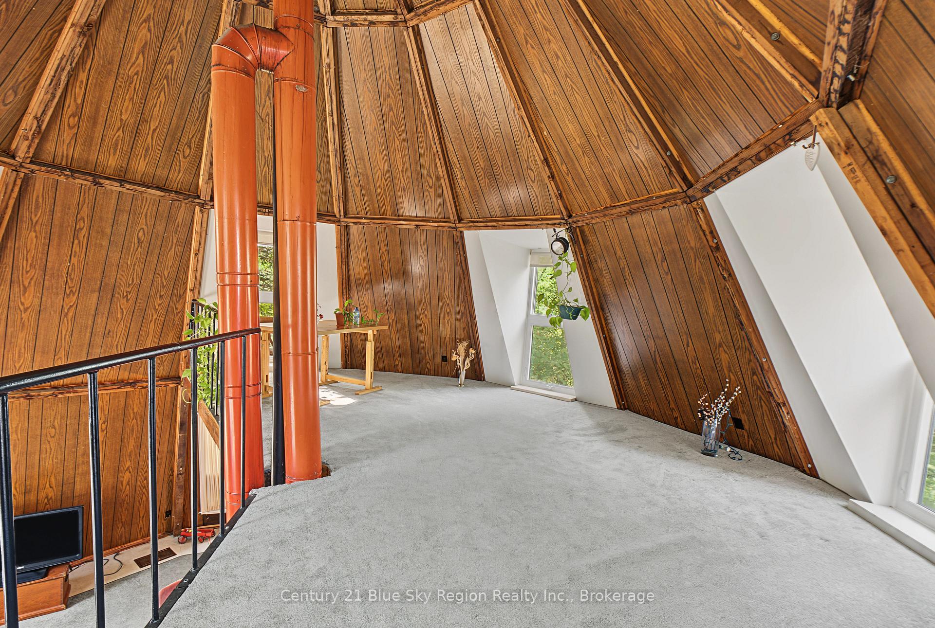 Photo 17 of 861 Pinecreek Road S, Callander — HOMEH