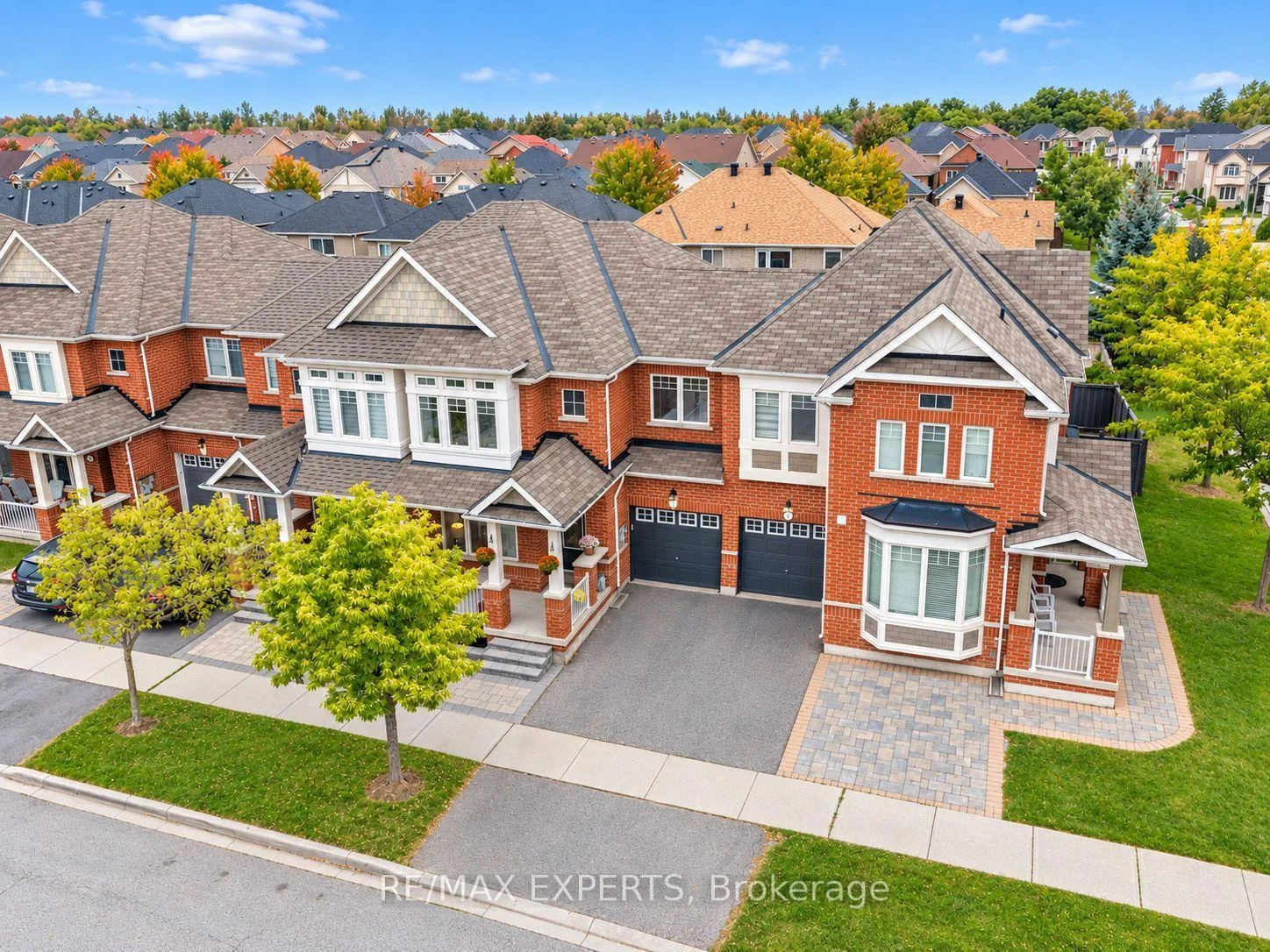 Photo 36 of 40 Pitney Avenue, Richmond Hill, Jefferson — HOMEH
