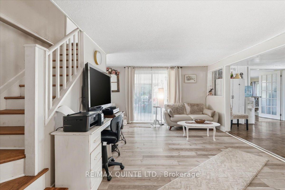 Photo 13 of 1686 County Road 13, Prince Edward County, South Marysburg Ward — HOMEH