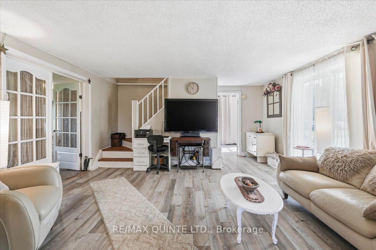 Photo 14 of 1686 County Road 13, Prince Edward County, South Marysburg Ward — HOMEH
