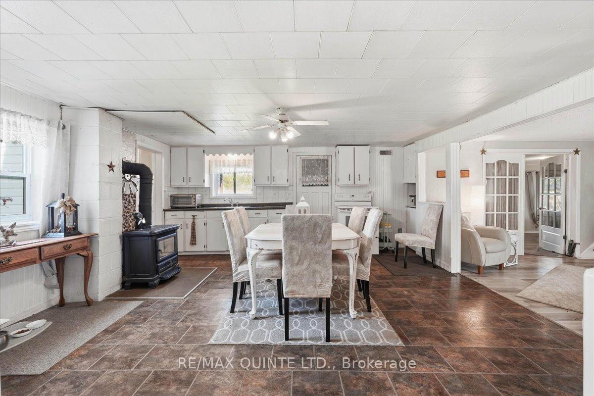 Photo 16 of 1686 County Road 13, Prince Edward County, South Marysburg Ward — HOMEH