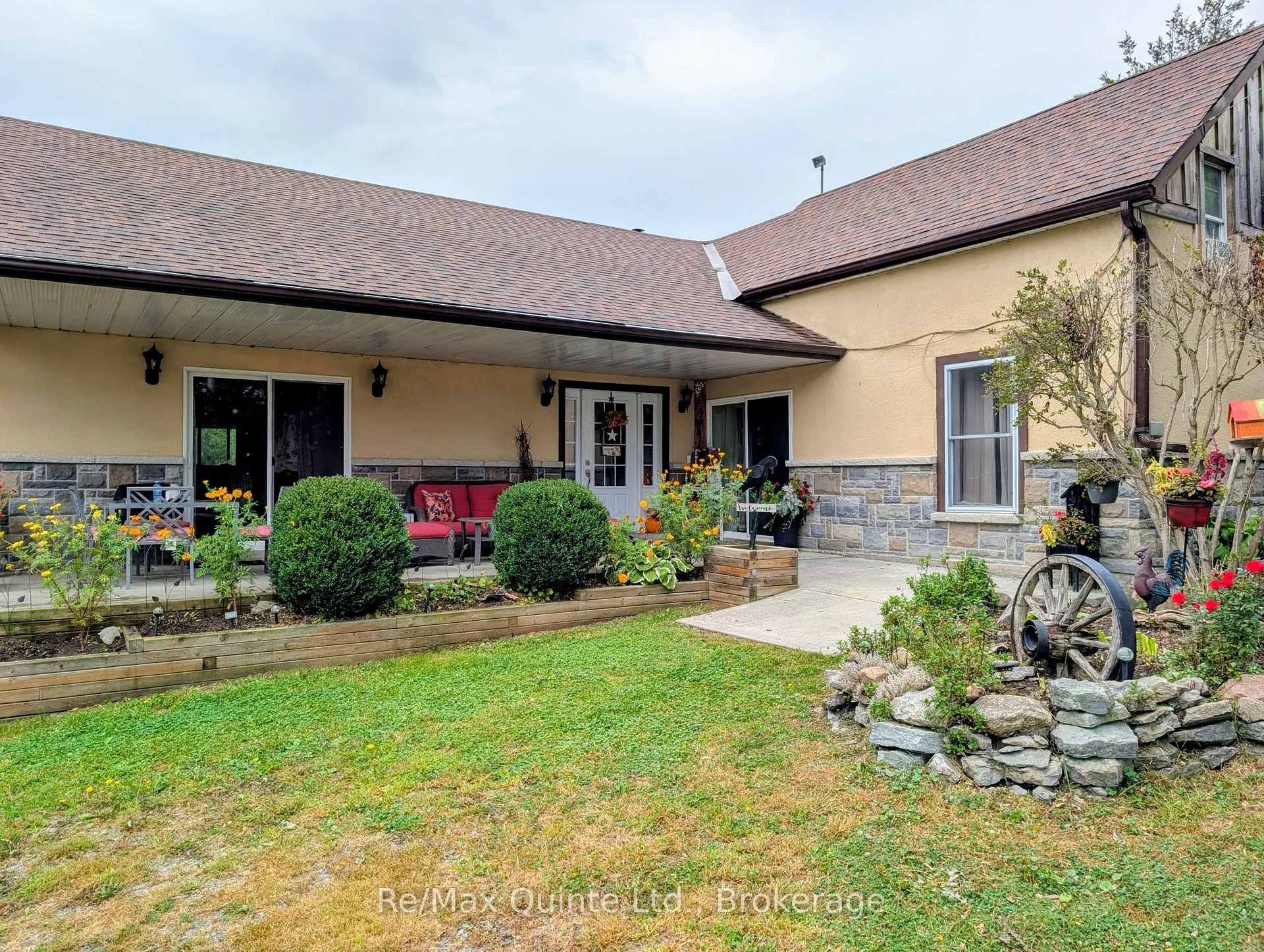 Photo 45 of 1686 County Road 13, Prince Edward County, South Marysburg Ward — HOMEH
