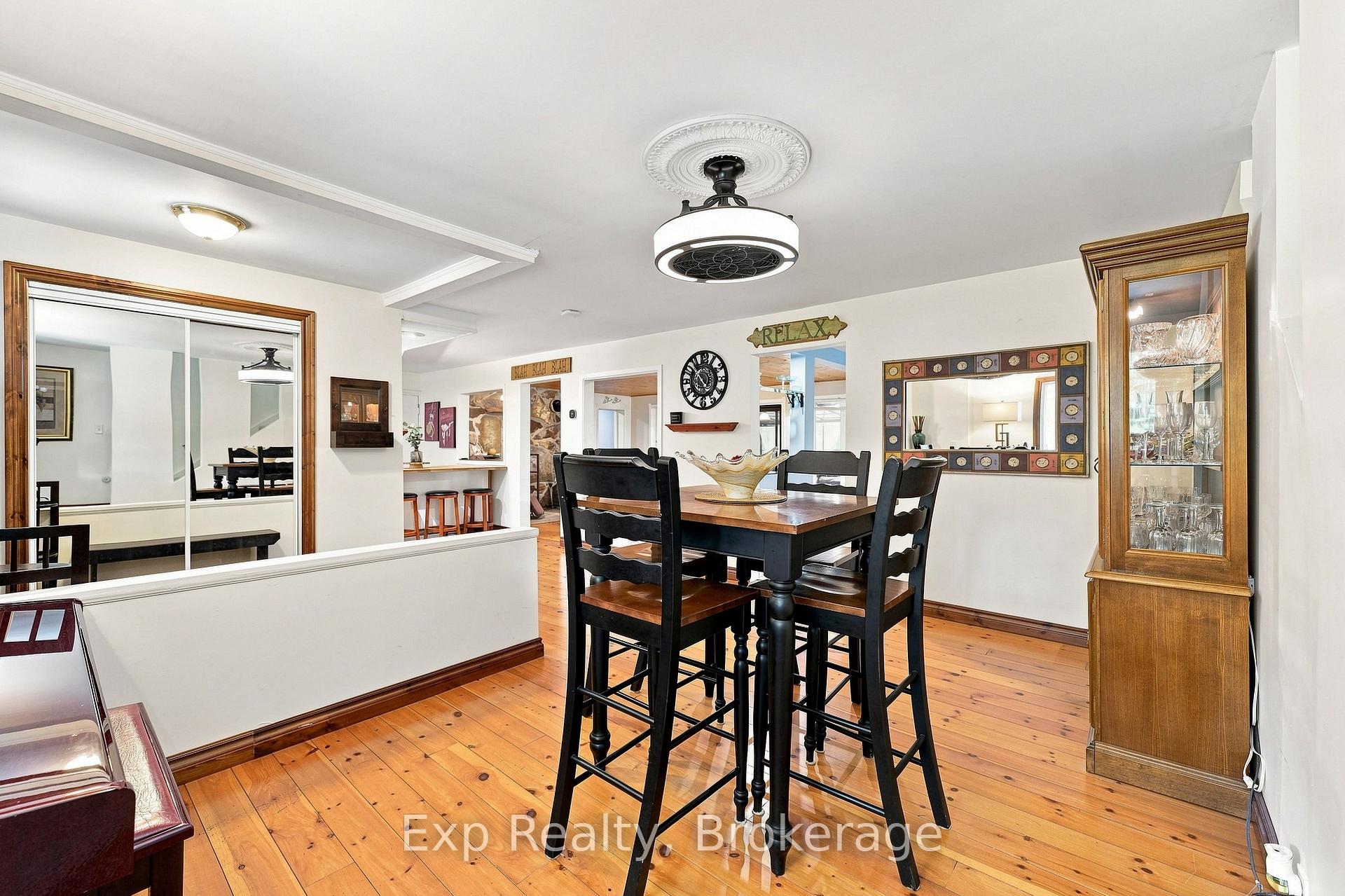 Photo 5 of 587 Scuttlehole Road, Belleville, Thurlow Ward — HOMEH