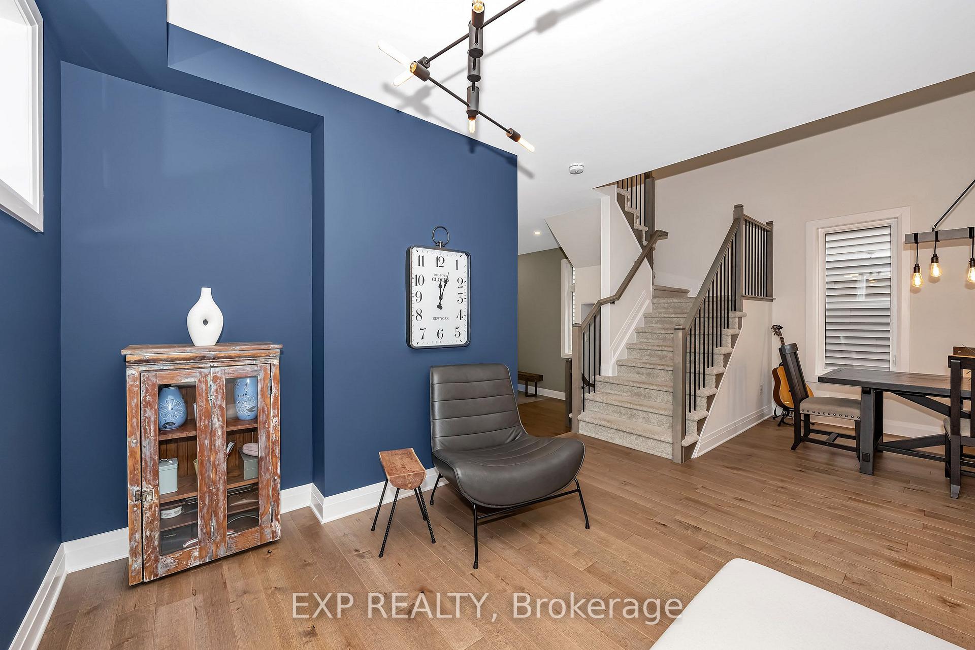 Photo 2 of 280 Big Dipper Street, Ottawa, Riverside South/Gloucester Glen — HOMEH