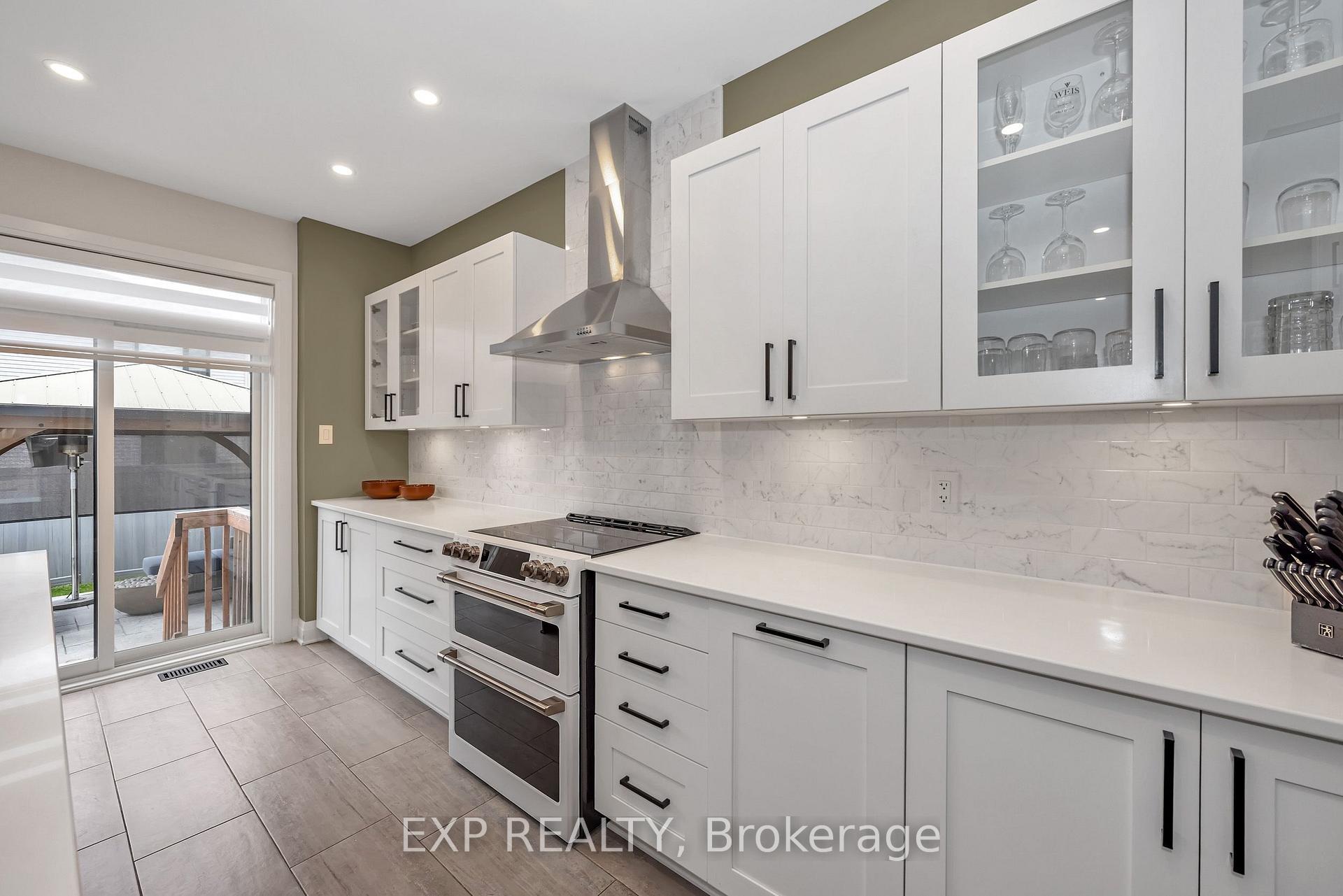 Photo 7 of 280 Big Dipper Street, Ottawa, Riverside South/Gloucester Glen — HOMEH