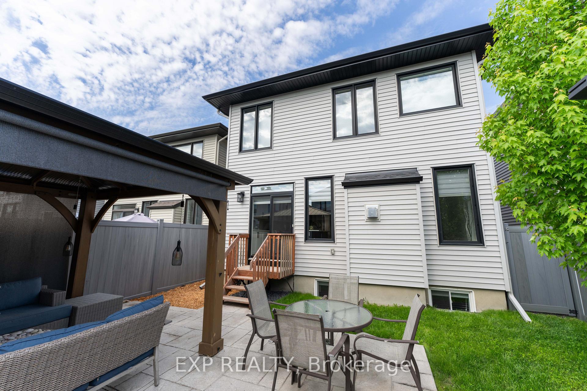 Photo 30 of 280 Big Dipper Street, Ottawa, Riverside South/Gloucester Glen — HOMEH
