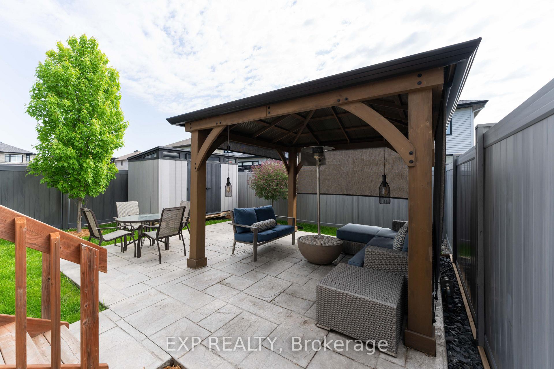 Photo 31 of 280 Big Dipper Street, Ottawa, Riverside South/Gloucester Glen — HOMEH