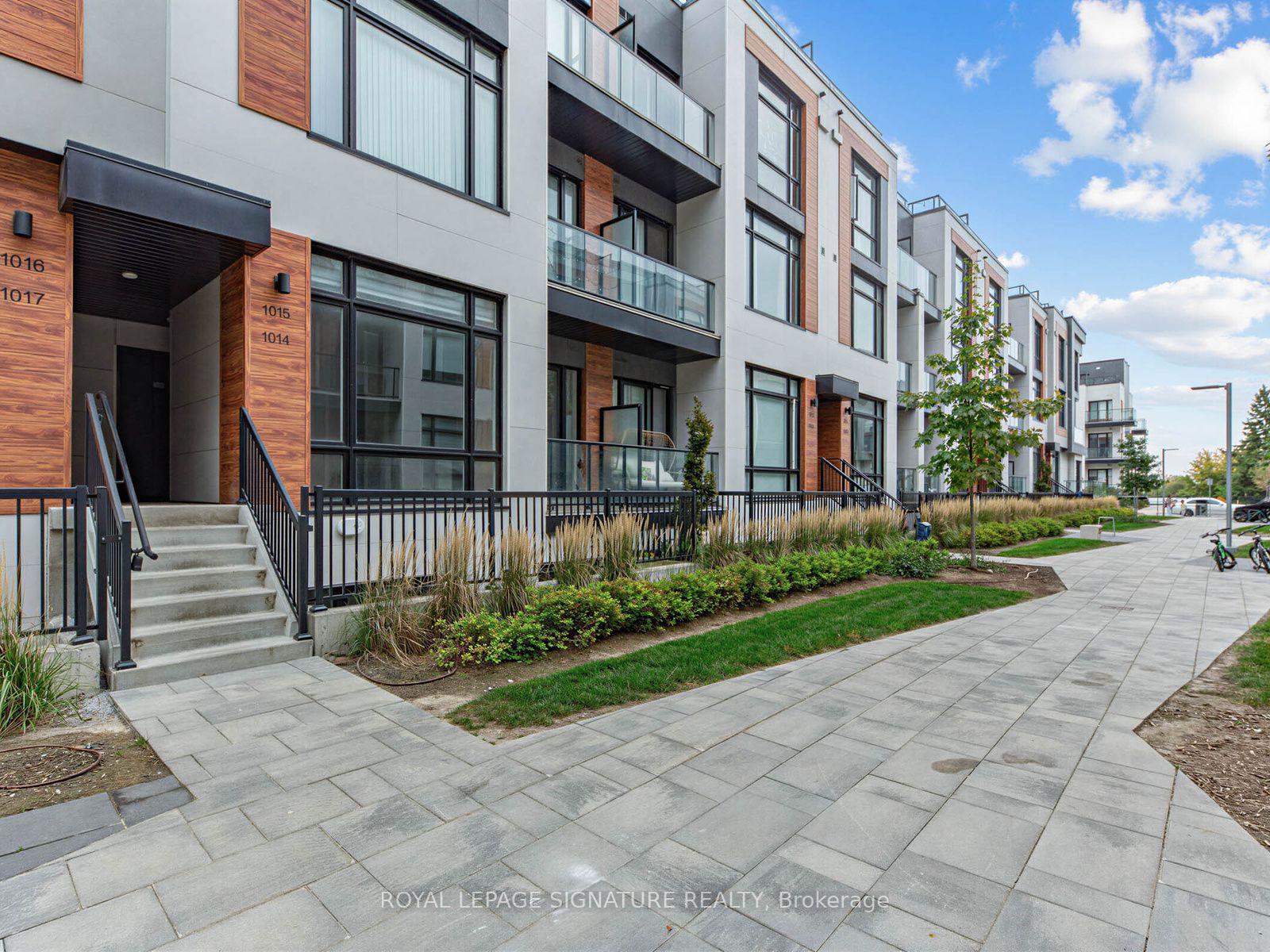 Photo 3 of Unit 1014, 14 David Eyer Road, Richmond Hill, Rural Richmond Hill — HOMEH