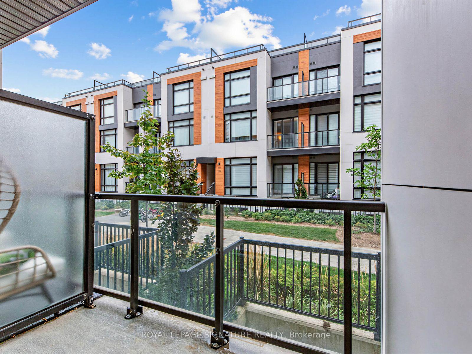 Photo 21 of Unit 1014, 14 David Eyer Road, Richmond Hill, Rural Richmond Hill — HOMEH