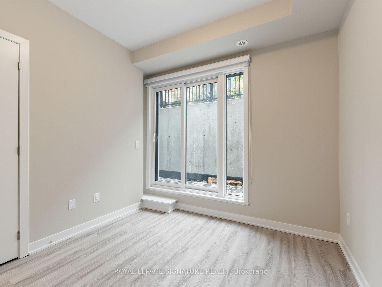 Photo 33 of Unit 1014, 14 David Eyer Road, Richmond Hill, Rural Richmond Hill — HOMEH