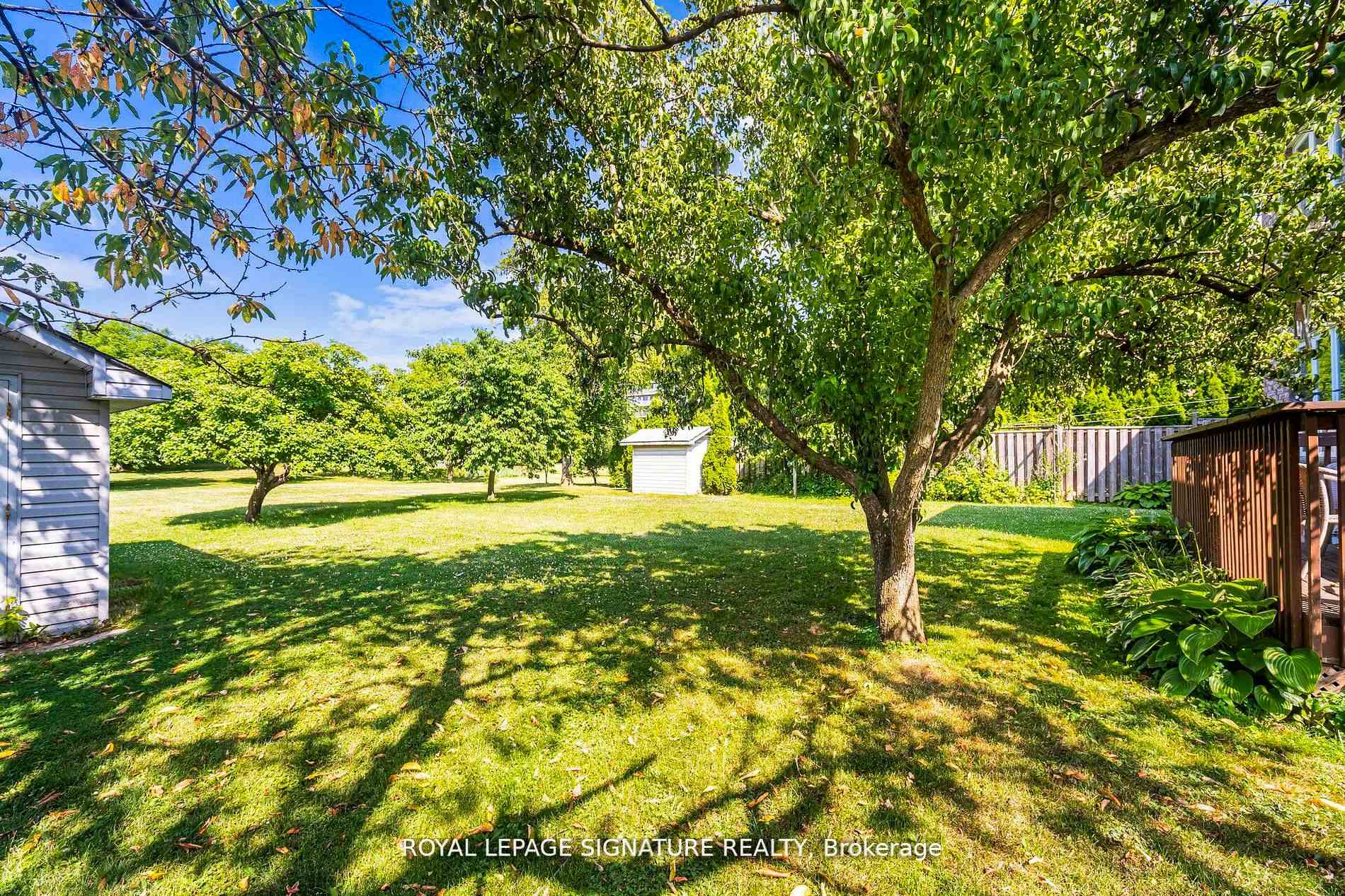 Photo 4 of 4097 Hickory Drive, Mississauga, Rathwood — HOMEH
