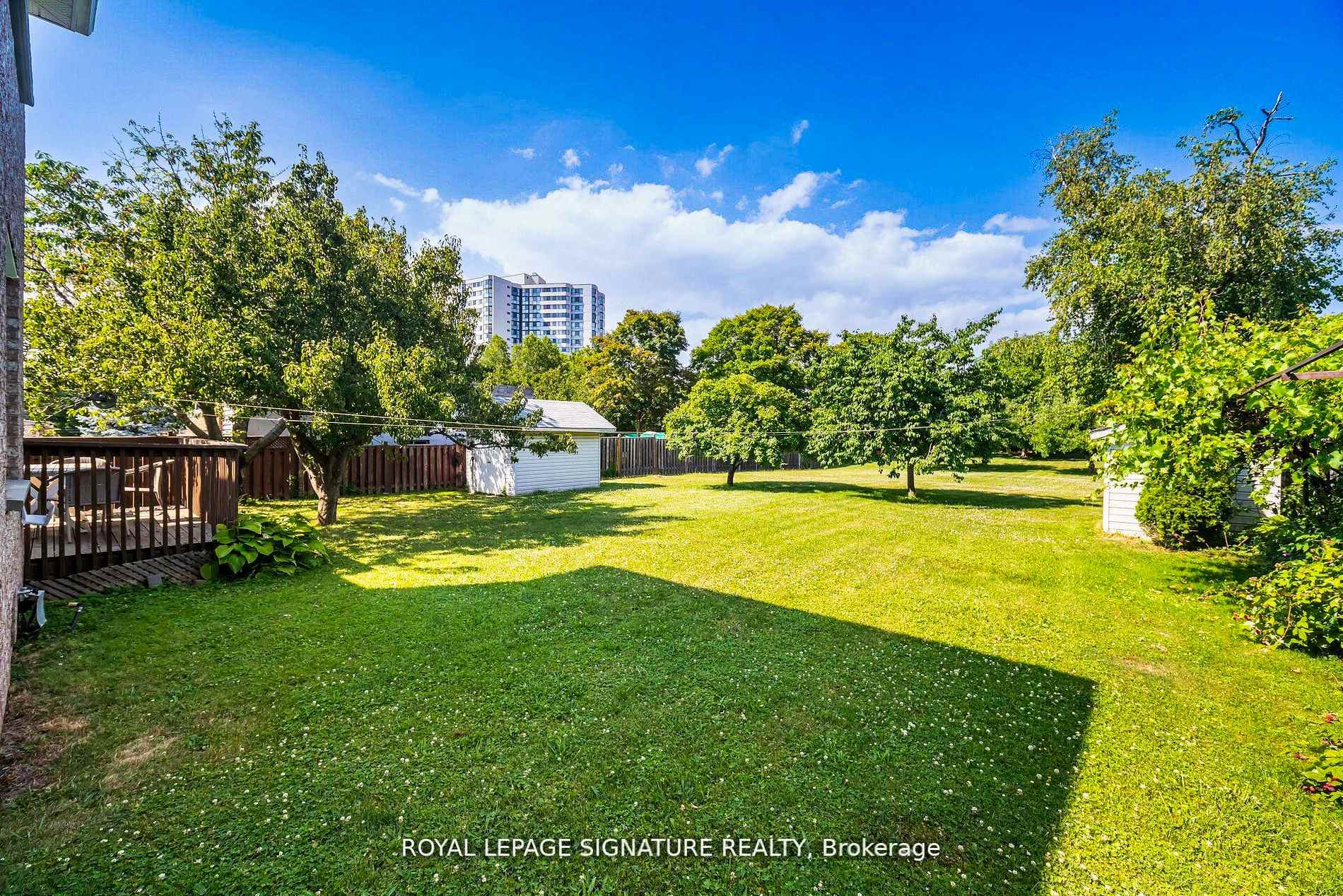 Photo 18 of 4097 Hickory Drive, Mississauga, Rathwood — HOMEH