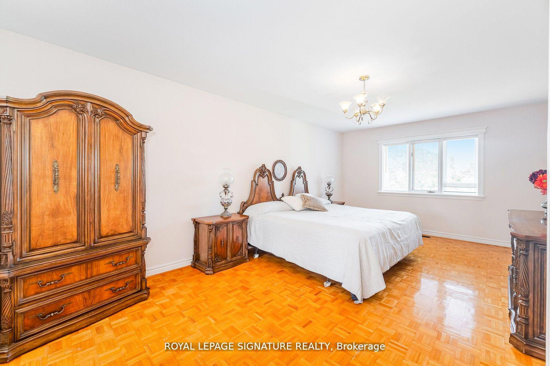 Photo 52 of 4097 Hickory Drive, Mississauga, Rathwood — HOMEH