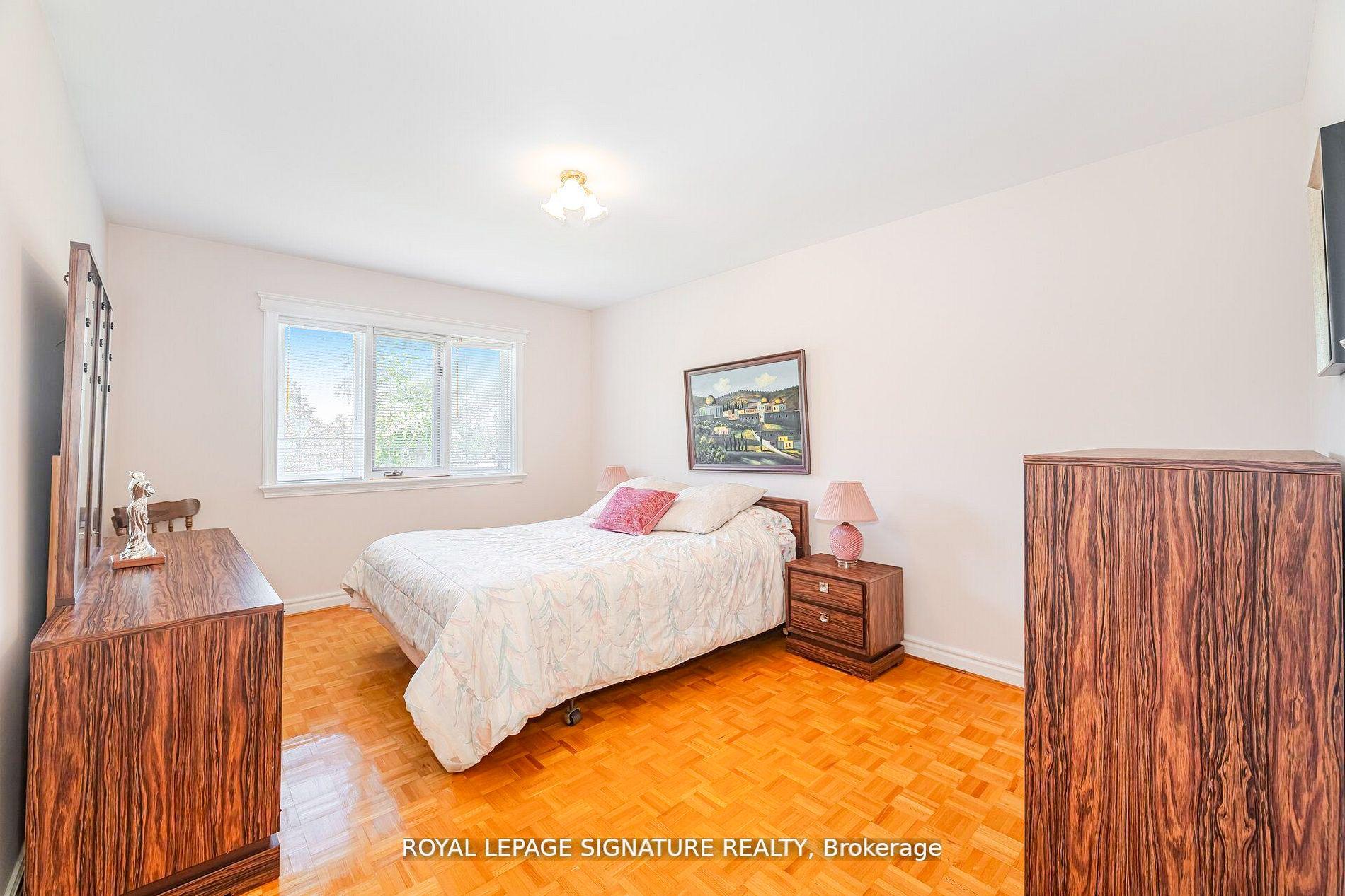 Photo 58 of 4097 Hickory Drive, Mississauga, Rathwood — HOMEH