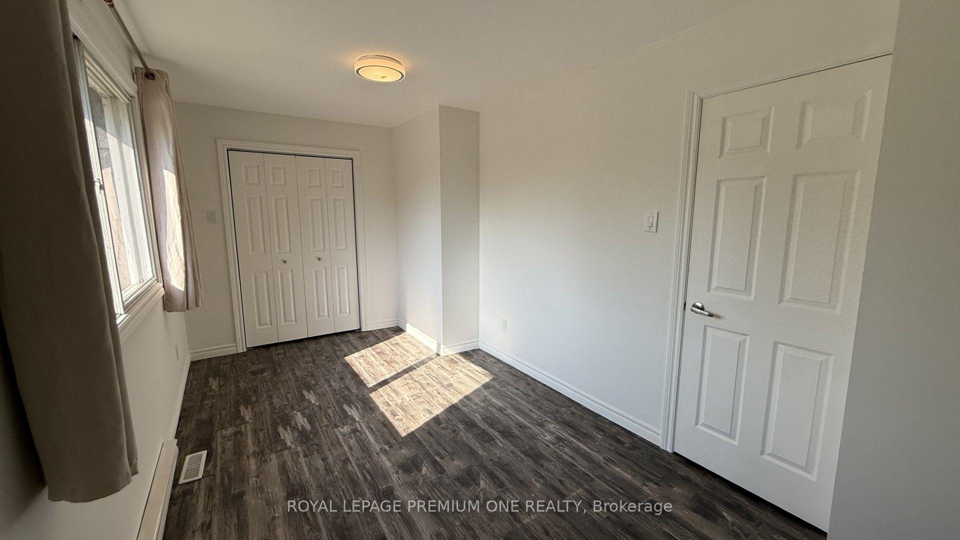 Photo 12 of Unit UNIT A, 512 Mosley Street, Wasaga Beach — HOMEH
