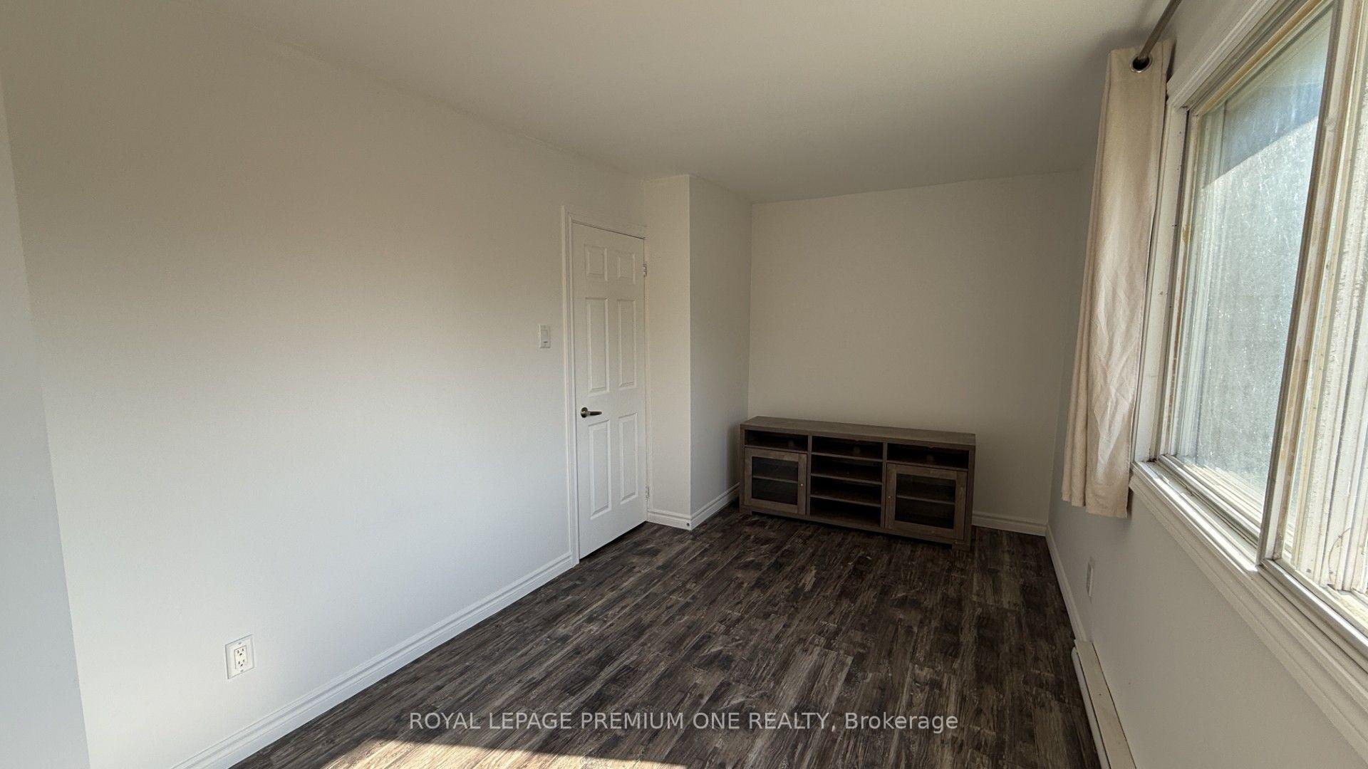 Photo 18 of Unit UNIT A, 512 Mosley Street, Wasaga Beach — HOMEH