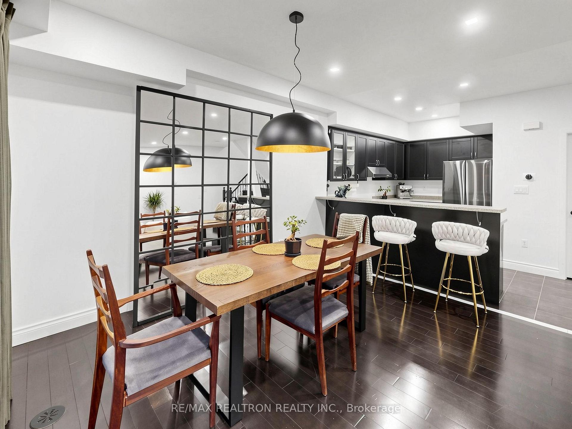 Photo 14 of Unit 92, 1250 St. Martins Drive, Pickering, Bay Ridges — HOMEH