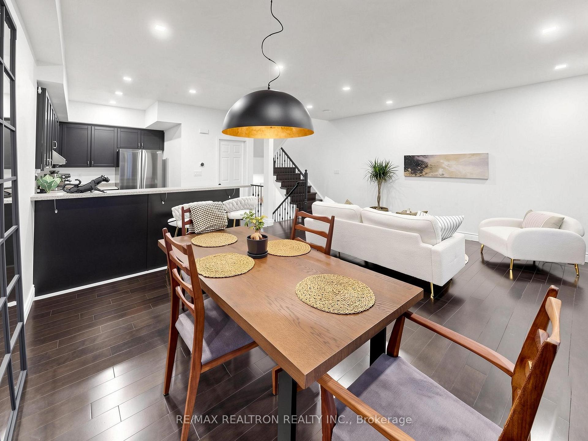 Photo 16 of Unit 92, 1250 St. Martins Drive, Pickering, Bay Ridges — HOMEH