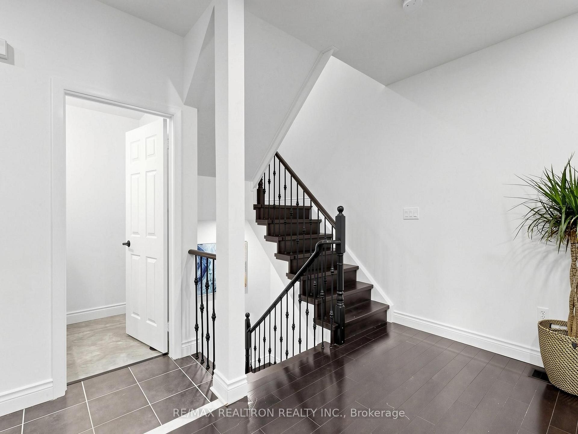 Photo 23 of Unit 92, 1250 St. Martins Drive, Pickering, Bay Ridges — HOMEH