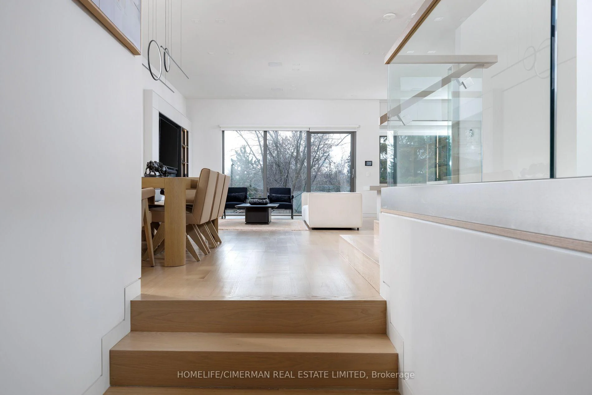 Photo 12 of 21 Farrell Avenue, North York, Willowdale West — HOMEH