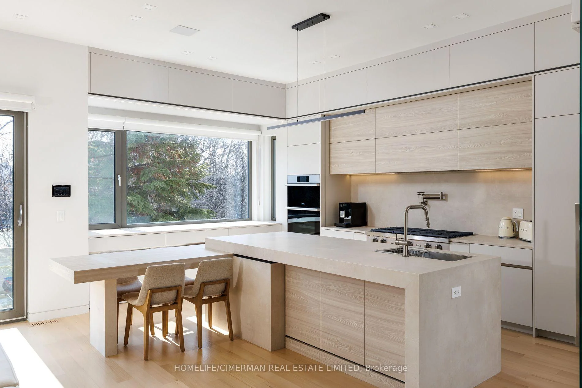 Photo 32 of 21 Farrell Avenue, North York, Willowdale West — HOMEH