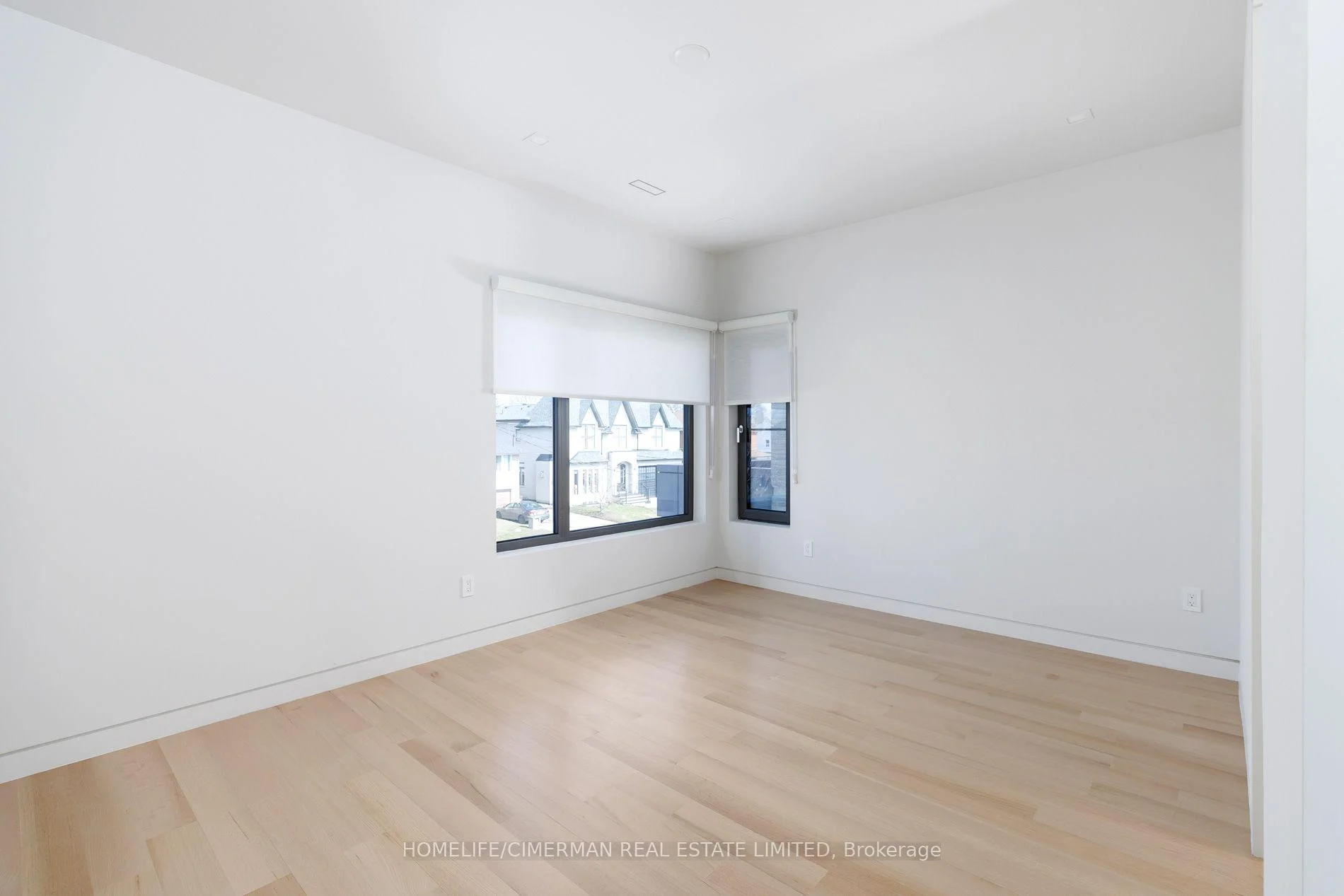 Photo 58 of 21 Farrell Avenue, North York, Willowdale West — HOMEH