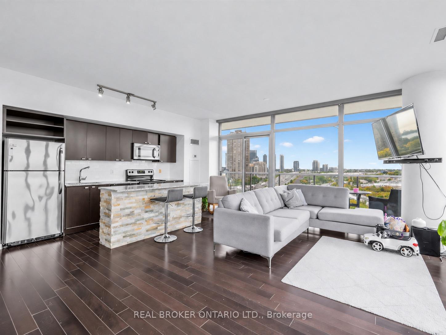 Photo 2 of Unit 1310, 105 The Queensway, Toronto, High Park-Swansea — HOMEH