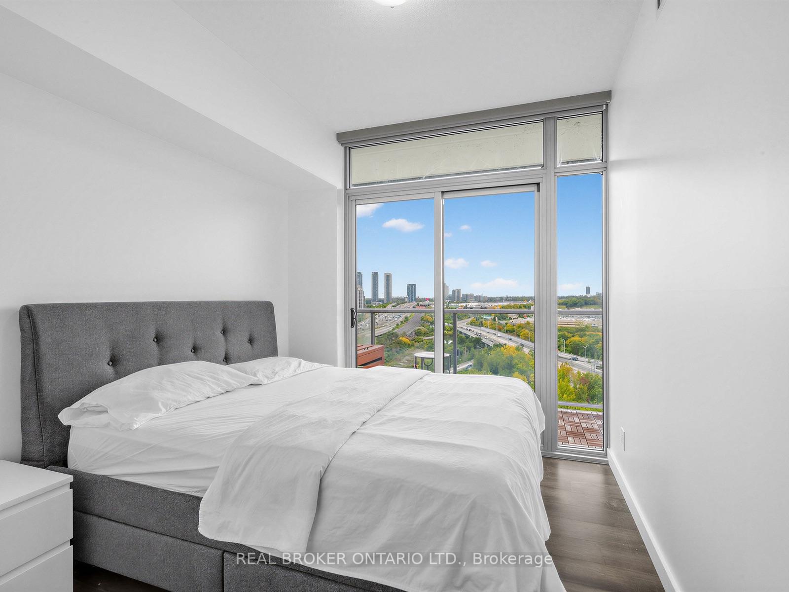 Photo 6 of Unit 1310, 105 The Queensway, Toronto, High Park-Swansea — HOMEH