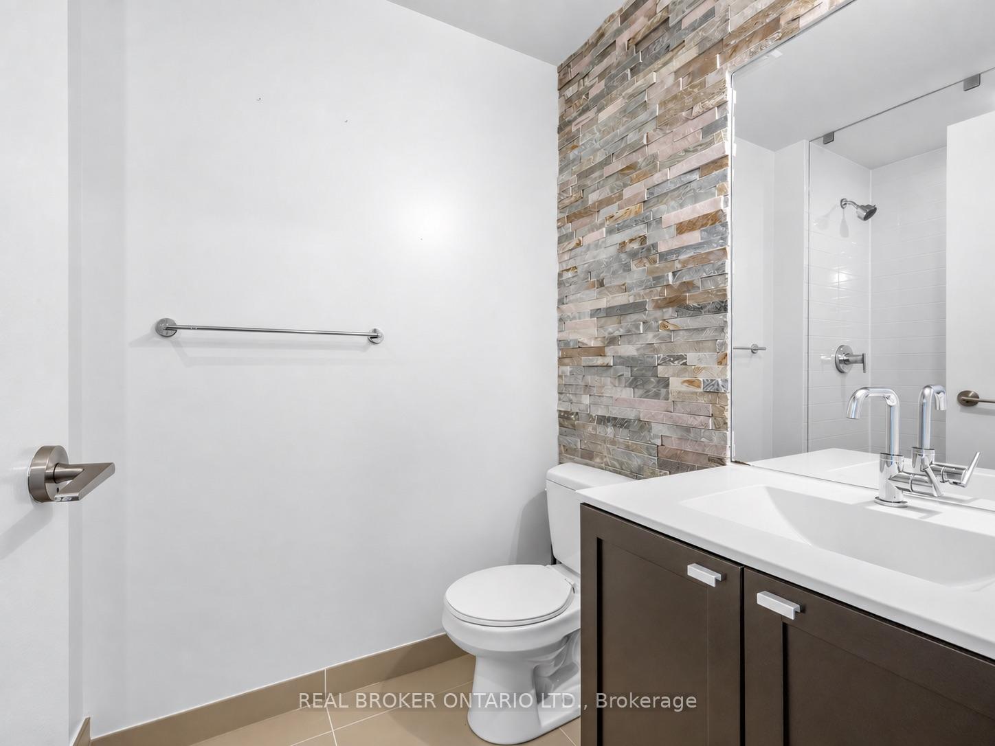 Photo 11 of Unit 1310, 105 The Queensway, Toronto, High Park-Swansea — HOMEH