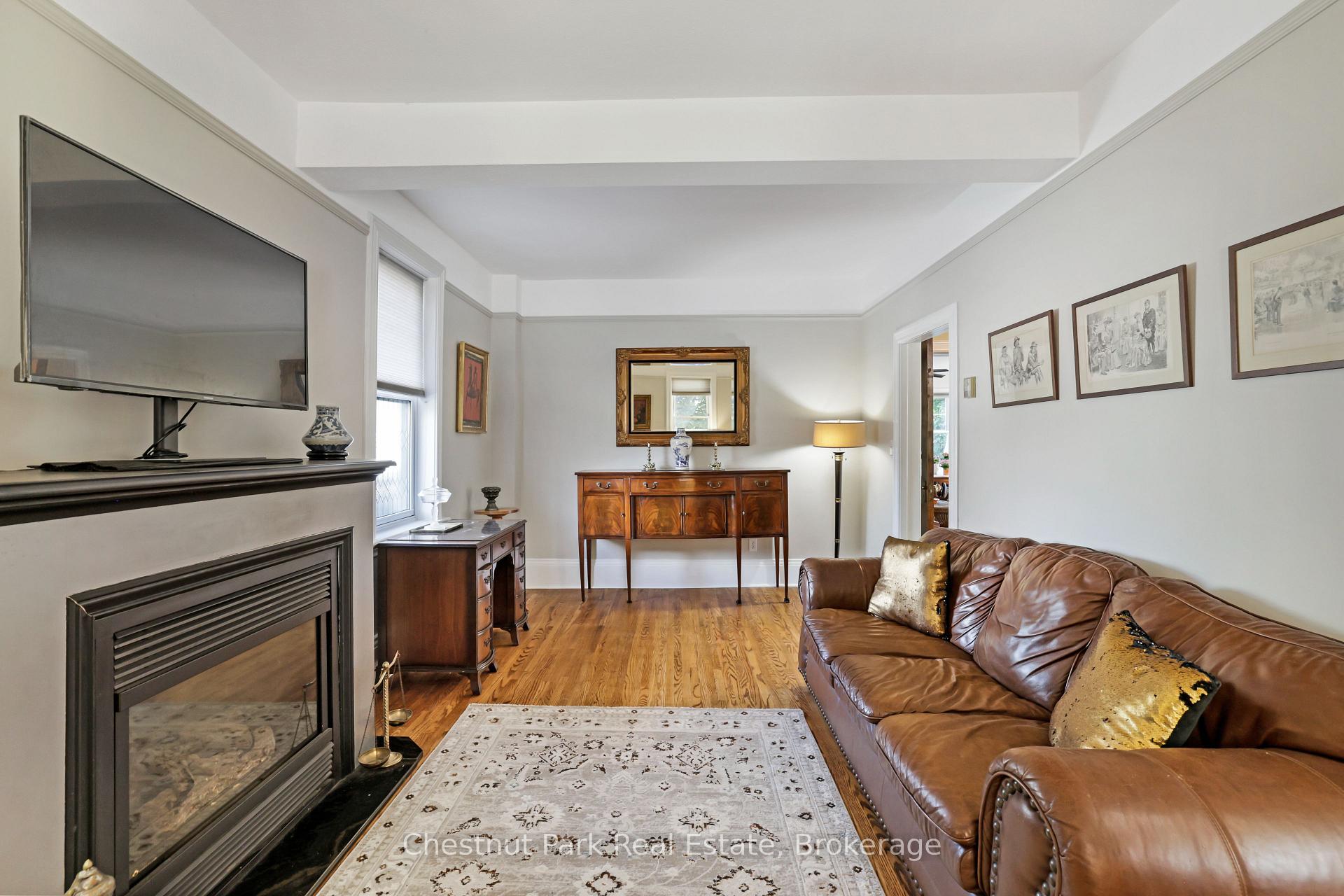Photo 9 of 755 4th Avenue E, Owen Sound — HOMEH