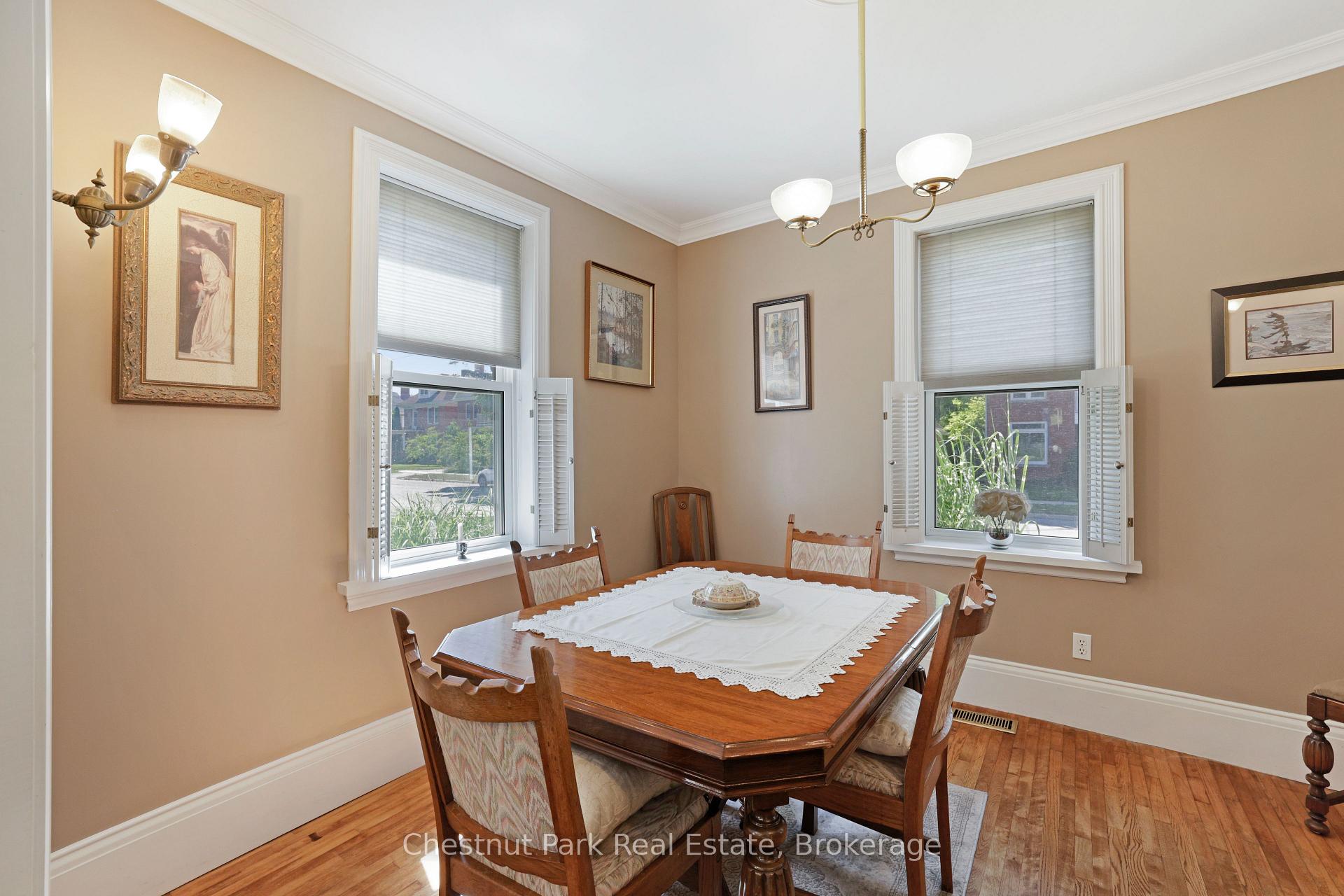 Photo 11 of 755 4th Avenue E, Owen Sound — HOMEH