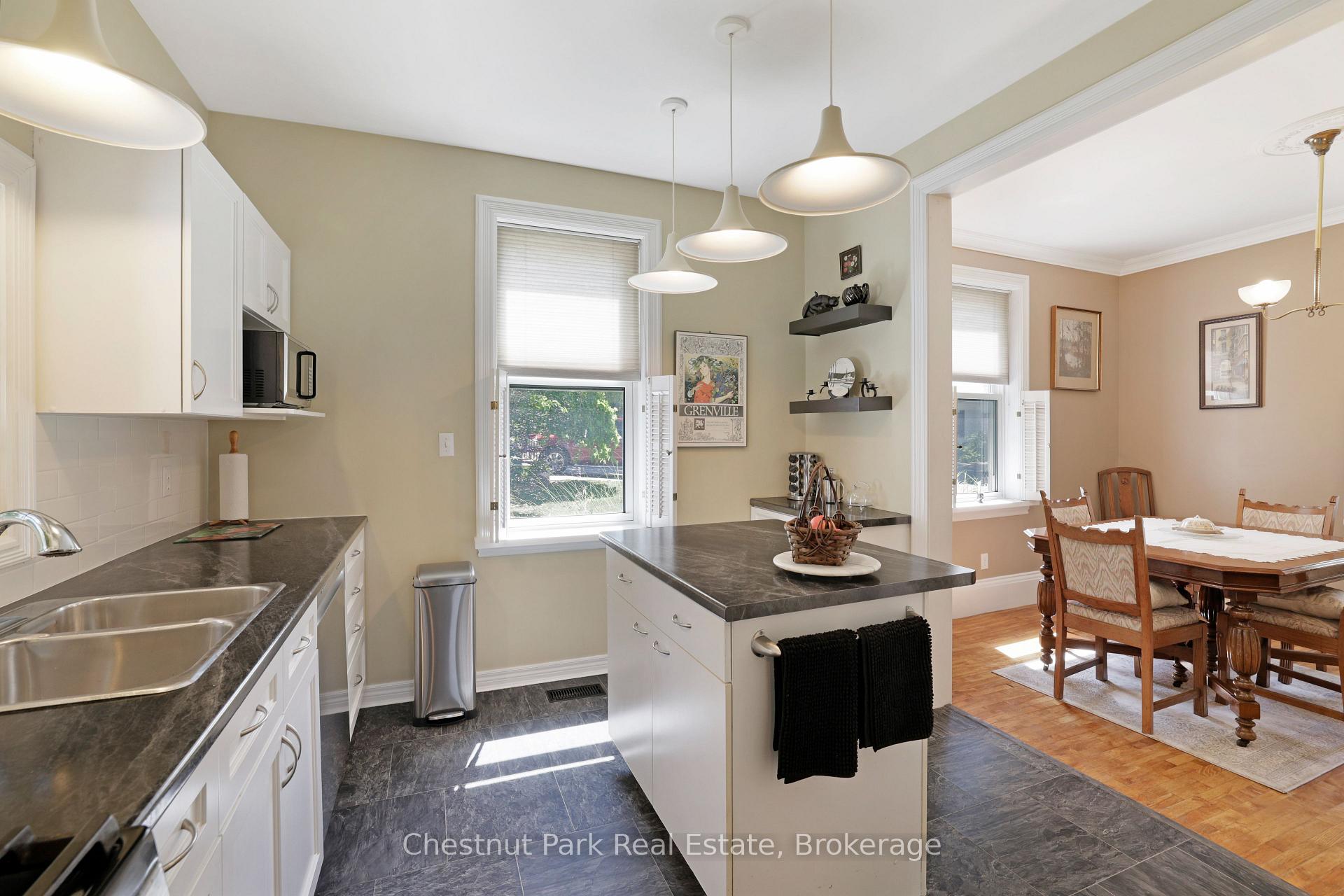 Photo 14 of 755 4th Avenue E, Owen Sound — HOMEH