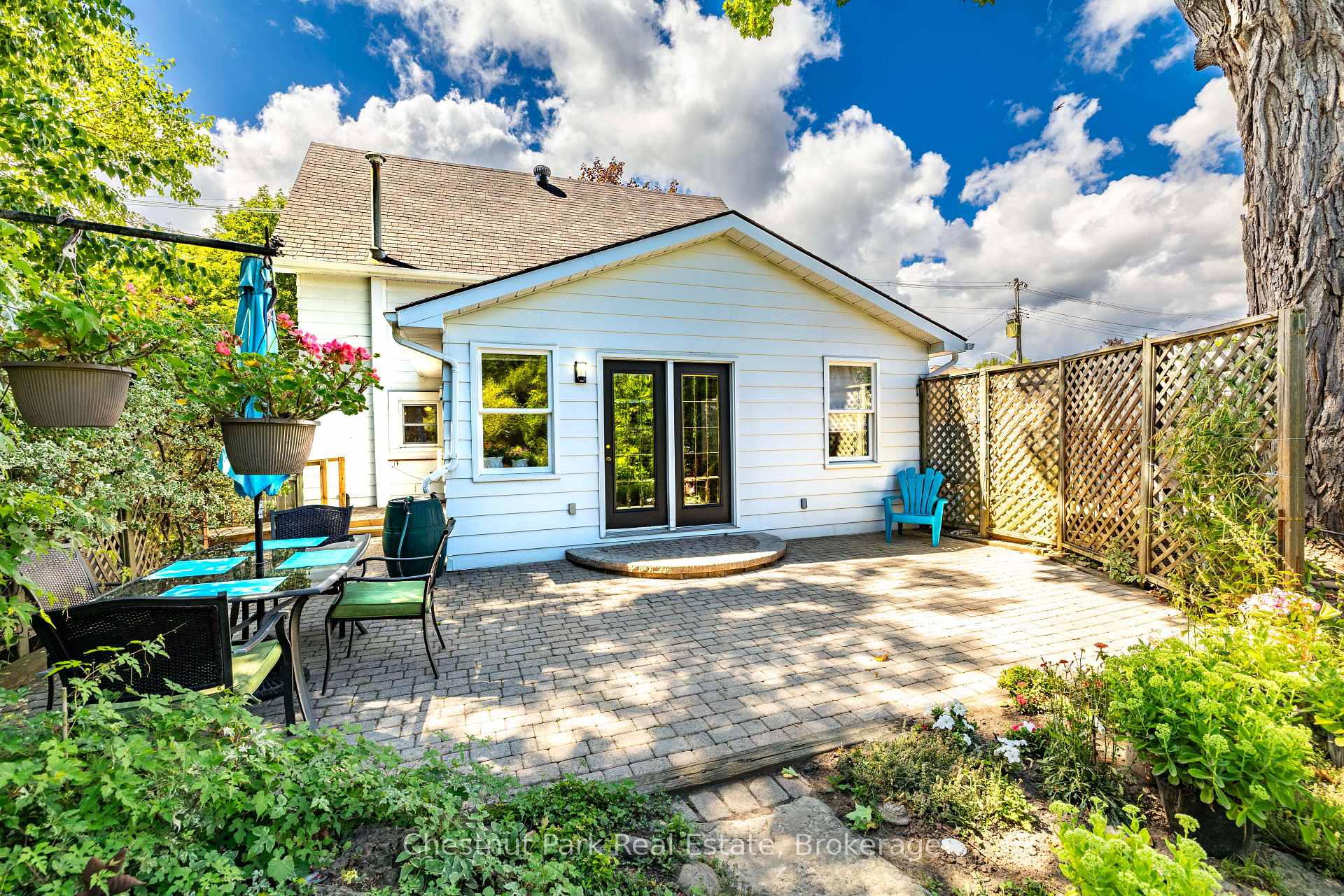 Photo 24 of 755 4th Avenue E, Owen Sound — HOMEH