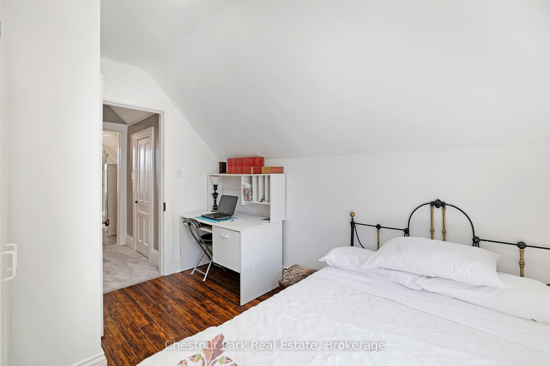 Photo 32 of 755 4th Avenue E, Owen Sound — HOMEH
