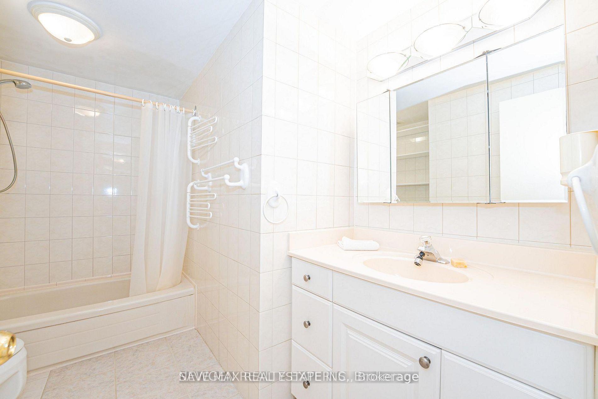 Photo 30 of Unit 56, 46 Dearbourne Boulevard, Brampton, Southgate — HOMEH