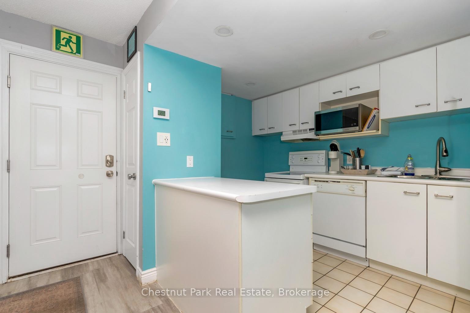 Photo 5 of Unit 306, 796468 Grey Road 19, Blue Mountains — HOMEH