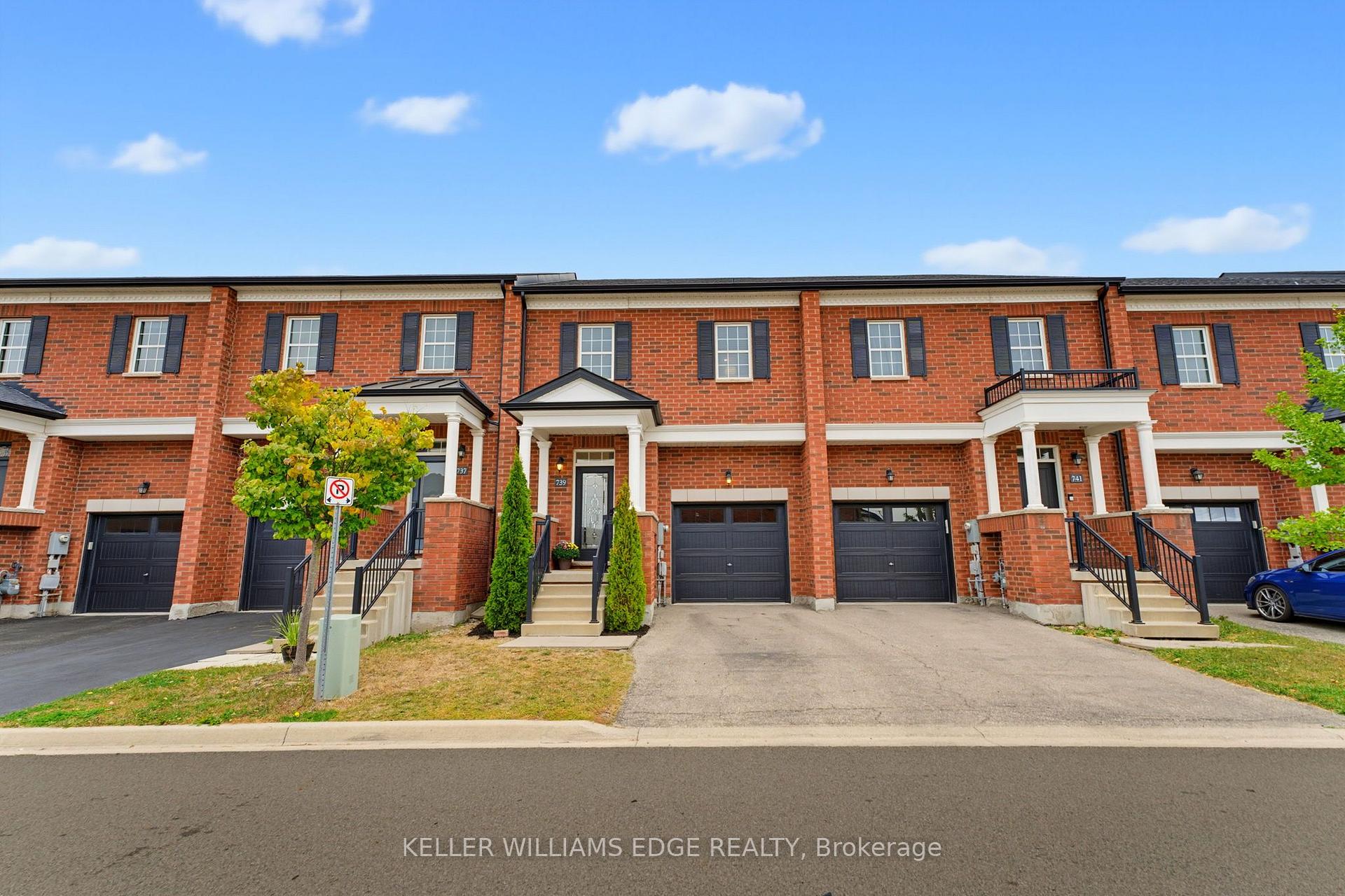 Photo 2 of 739 Banks Crescent, Milton, Willmott — HOMEH