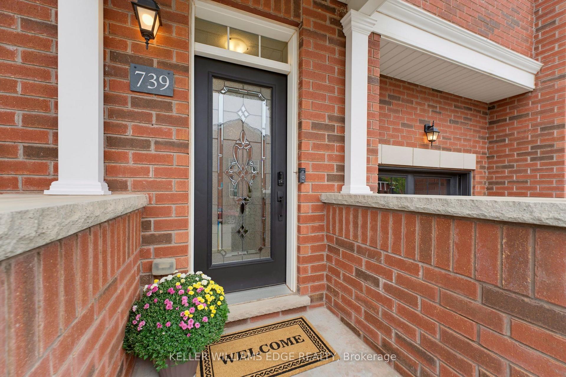 Photo 3 of 739 Banks Crescent, Milton, Willmott — HOMEH