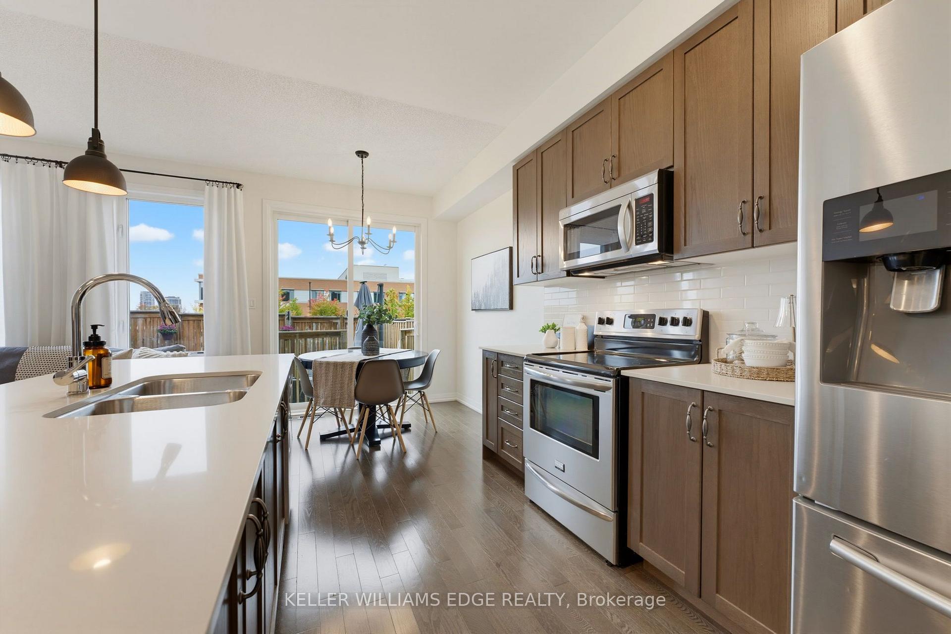 Photo 9 of 739 Banks Crescent, Milton, Willmott — HOMEH