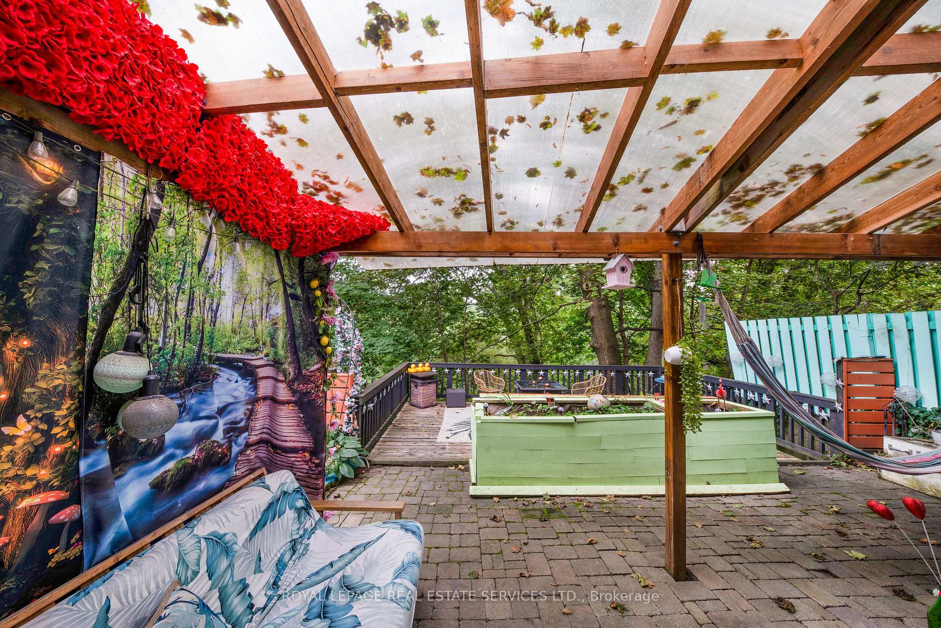 Photo 4 of 761 Kingston Road, Toronto, The Beaches — HOMEH