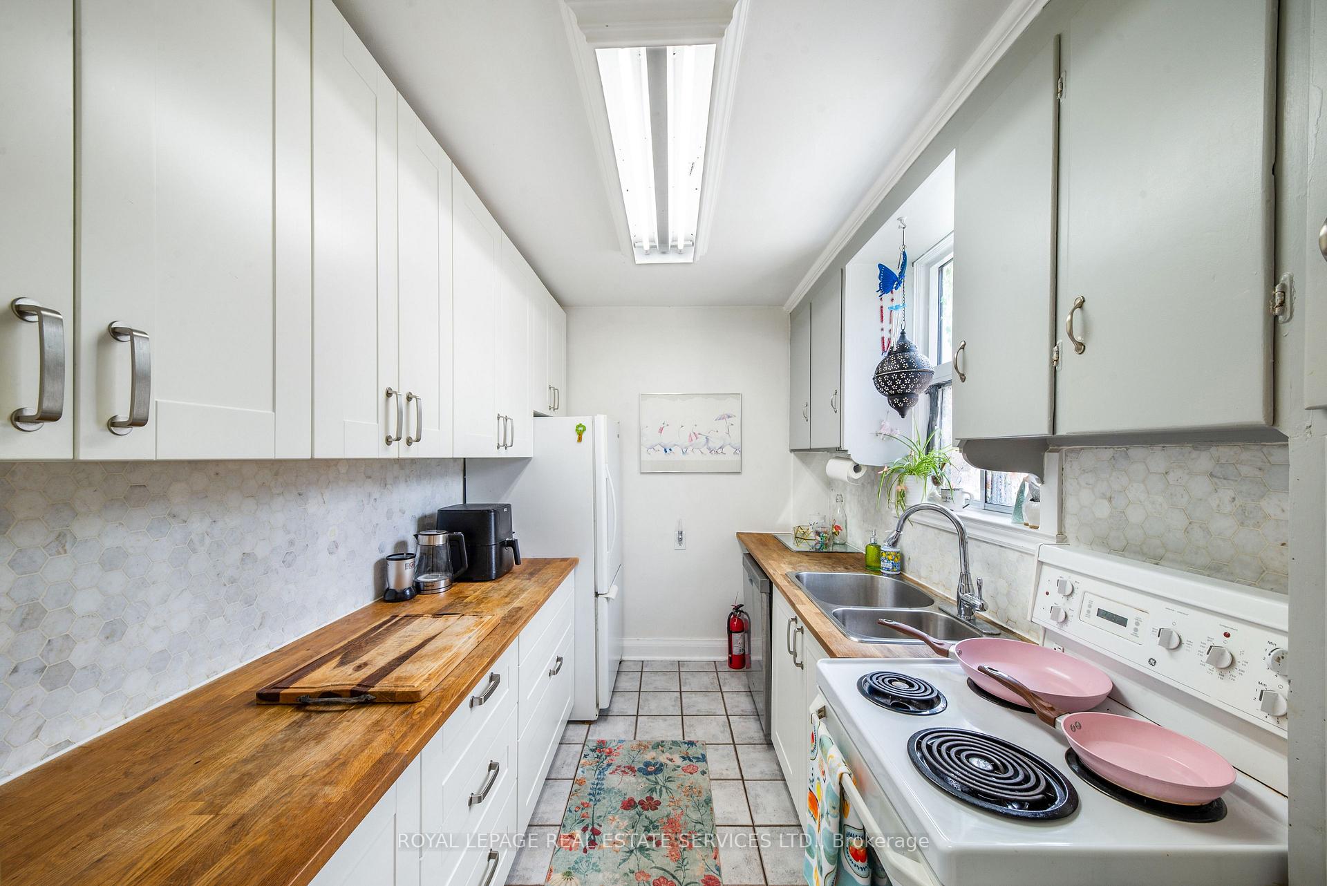 Photo 41 of 761 Kingston Road, Toronto, The Beaches — HOMEH