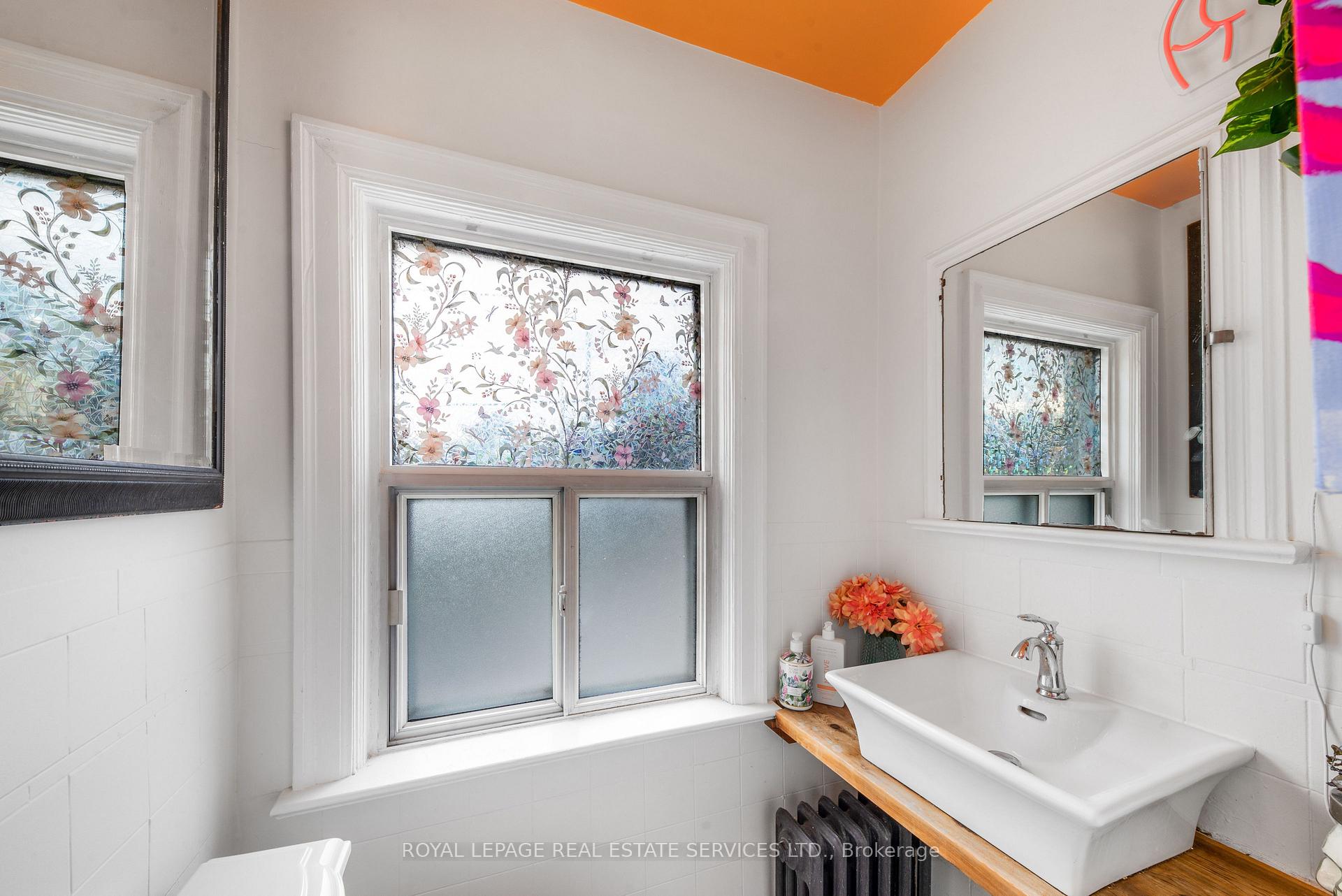 Photo 43 of 761 Kingston Road, Toronto, The Beaches — HOMEH